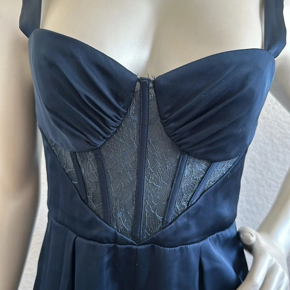 AZAZIE RAQUEL STRETCH SATIN JUMPSUIT - Picture 4 of 10